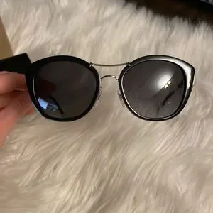 Burberry | Accessories | Burberry Be425q Roundsunglasses  display picture 1